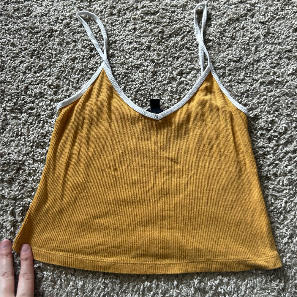 Aeropostale yellow tank top with white lining and straps
Lightly worn